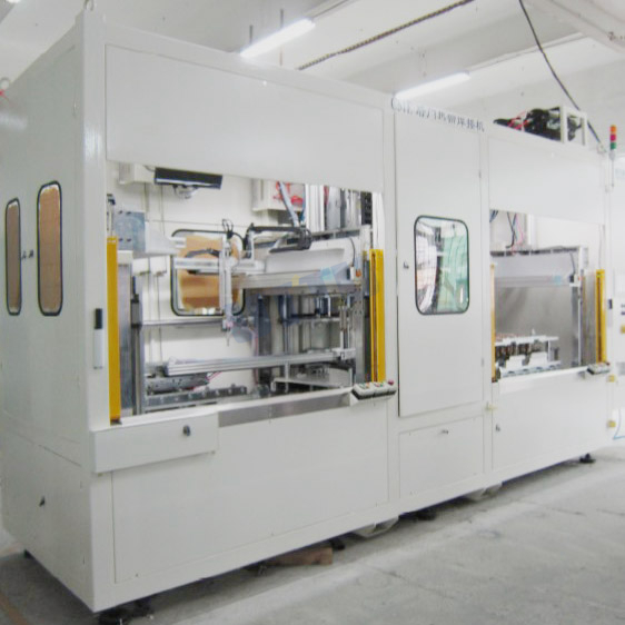 通用型汽車門護(hù)板三軸機械手監(jiān)測、熱鉚和超聲波焊接、三軸機械手隔音棉超聲波焊接設(shè)備